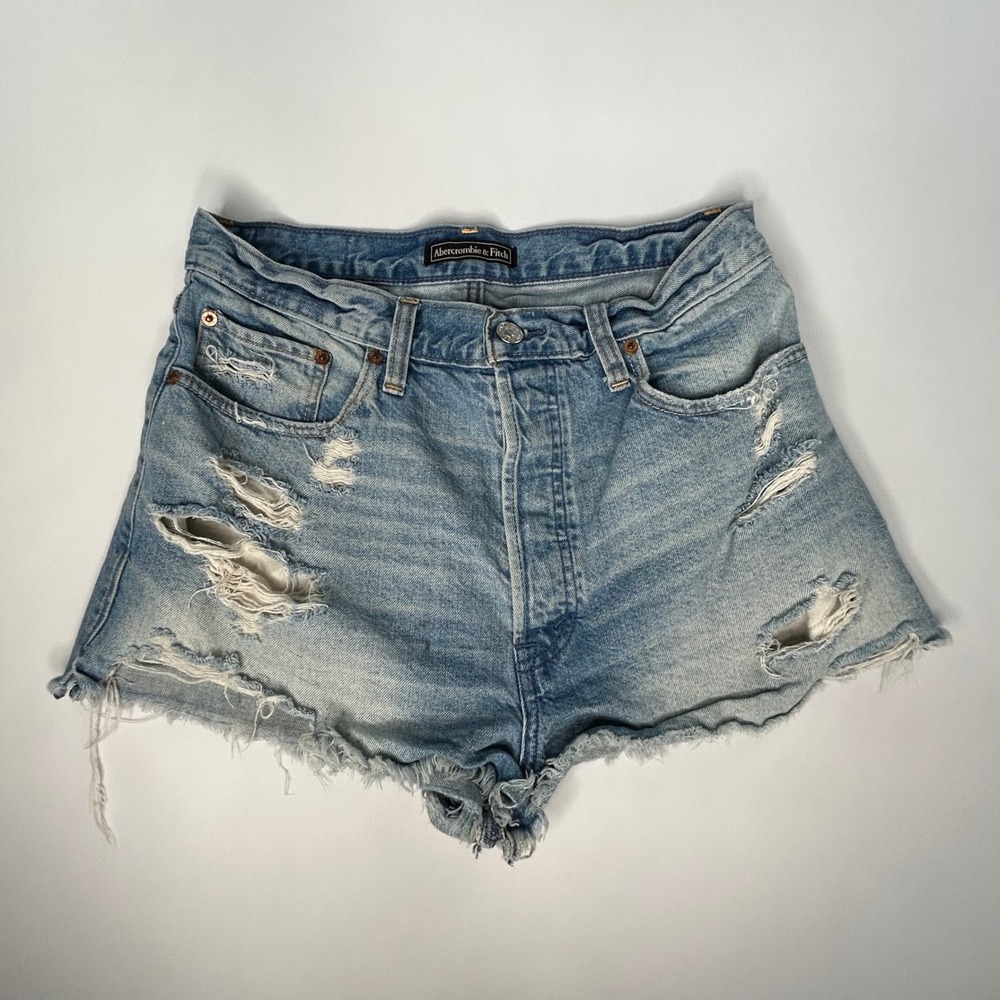 Abercrombie & Fitch Distressed Denim Shorts Light Wash W28 L2 Cut Offs